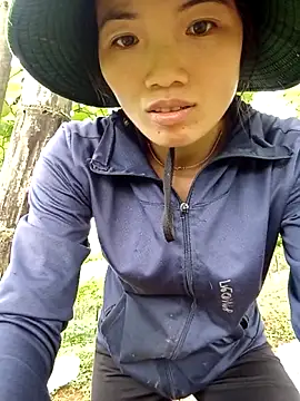 Snapshot of ngan-cute chatting on May 21, 6:55 am ngan-cute online show from May 21, 6:55 am