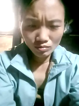 ngan-cute online show from October 31, 3:58 am