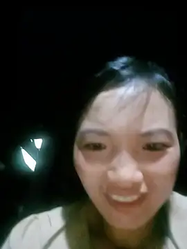 ngan-cute online show from July 7, 11:30 pm