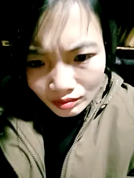 Snapshot of ngan-cute chatting on February 12, 1:38 am ngan-cute online show from February 12, 1:38 am