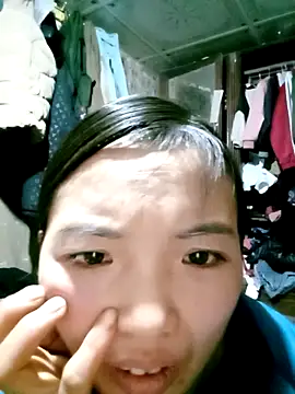 Snapshot of ngan-cute chatting on March 10, 7:23 am ngan-cute online show from March 10, 7:23 am