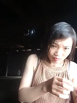 Snapshot of ngan-cute chatting on May 22, 1:58 am ngan-cute online show from May 22, 1:58 am