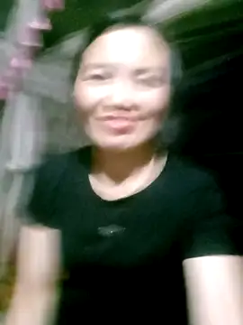 ngan-cute online show from October 17, 1:24 pm