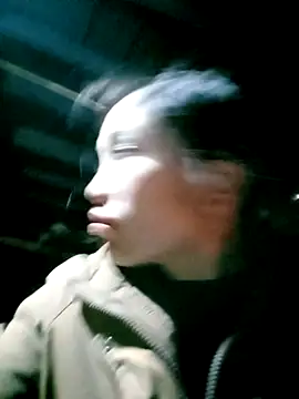 Snapshot of ngan-cute chatting on March 12, 12:27 am ngan-cute online show from March 12, 12:27 am