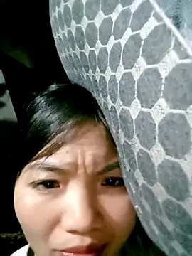 ngan-cute online show from December 17, 2:44 pm