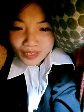 Snapshot of ngan-cute chatting on February 6, 4:47 pm ngan-cute online show from February 6, 4:47 pm