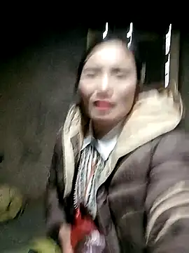 Snapshot of ngan-cute chatting on February 18, 1:47 am ngan-cute online show from February 18, 1:47 am