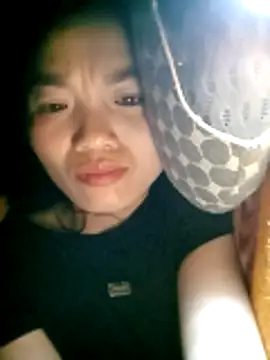 ngan-cute online show from December 20, 6:00 pm