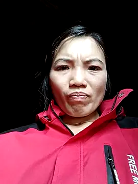Snapshot of ngan-cute chatting on April 29, 2:27 am ngan-cute online show from April 29, 2:27 am