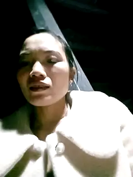 Snapshot of ngan-cute chatting on January 18, 2:09 pm ngan-cute online show from January 18, 2:09 pm