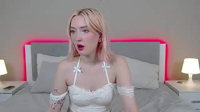 MarianeSun online show from May 19, 4:08 am