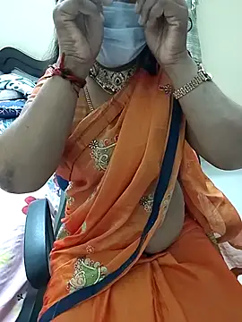 Snapshot of tamilmaha12 chatting on November 16, 9:30 pm tamilmaha12 online show from November 16, 9:30 pm