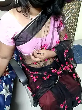 Snapshot of tamilmaha12 chatting on September 24, 5:30 pm tamilmaha12 online show from September 24, 5:30 pm