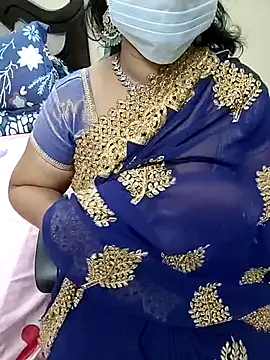 Snapshot of tamilmaha12 chatting on November 11, 6:47 pm tamilmaha12 online show from November 11, 6:47 pm