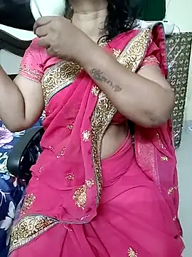 Snapshot of tamilmaha12 chatting on September 21, 10:53 am tamilmaha12 online show from September 21, 10:53 am