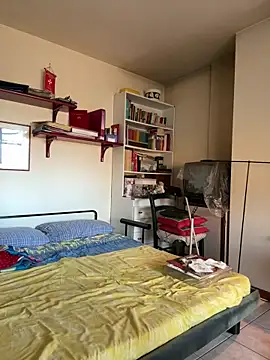 Snapshot of Pigna16PSRN chatting on February 15, 2:38 pm Pigna16PSRN online show from February 15, 2:38 pm