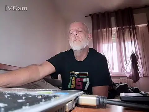 Pigna16PSRN online show from April 13, 7:56 am