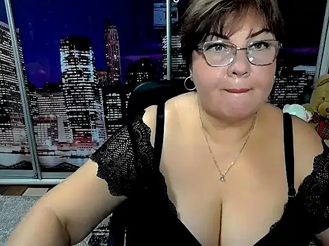 Snapshot of Bela_Lana_ chatting on October 24, 5:45 pm Bela Lana  online show from October 24, 5:45 pm