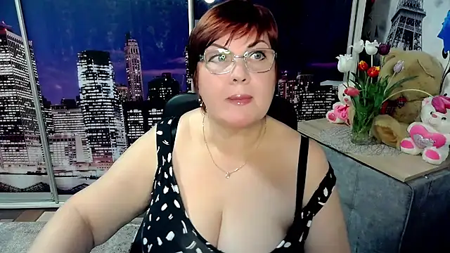Bela Lana  online show from May 3, 5:49 pm