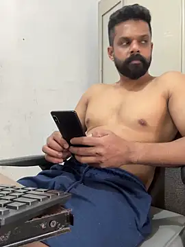 Vineeth3906 online show from March 19, 8:47 am