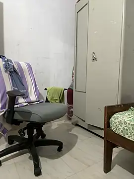 Vineeth3906 online show from June 2, 9:53 am