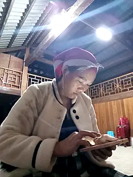 bing-bing88 online show from March 2, 11:28 am