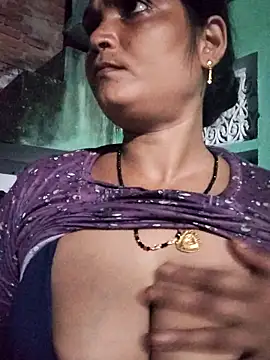 Kavya hot online show from September 29, 4:01 pm