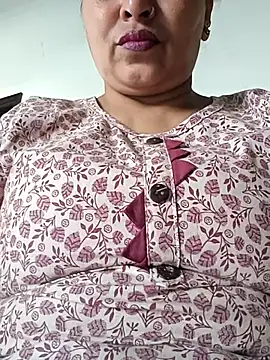 Snapshot of angel_ridhi chatting on November 20, 7:09 am angel ridhi online show from November 20, 7:09 am