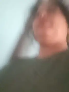 Snapshot of angel_ridhi chatting on May 21, 1:36 am angel ridhi online show from May 21, 1:36 am