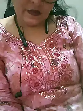 angel ridhi online show from August 3, 11:38 am