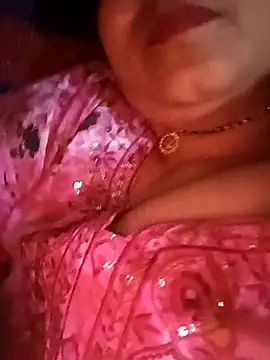 Snapshot of angel_ridhi chatting on February 16, 12:31 am angel ridhi online show from February 16, 12:31 am