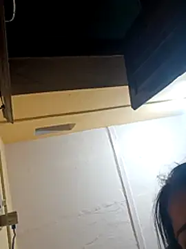 Snapshot of angel_ridhi chatting on February 25, 1:50 am angel ridhi online show from February 25, 1:50 am