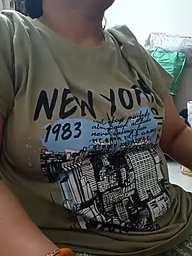 Snapshot of angel_ridhi chatting on June 9, 4:08 pm angel ridhi online show from June 9, 4:08 pm