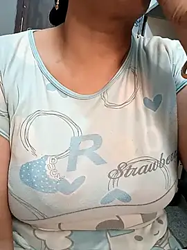 Snapshot of angel_ridhi chatting on June 16, 3:06 am angel ridhi online show from June 16, 3:06 am