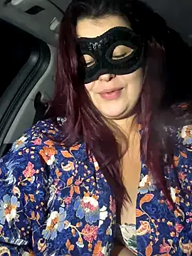 Snapshot of Saphyra_Secret chatting on September 20, 1:21 am Saphyra Secret online show from September 20, 1:21 am