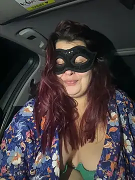 Snapshot of Saphyra_Secret chatting on September 25, 10:05 pm Saphyra Secret online show from September 25, 10:05 pm