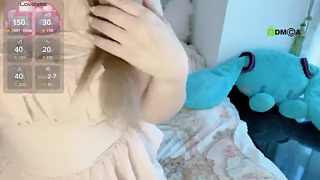 liuruyuan888 online show from November 12, 3:32 am