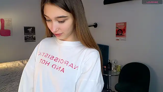 vixinp online show from April 15, 10:10 am