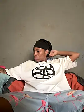 Snapshot of Tookey012 chatting on November 1, 11:37 am Tookey012 online show from November 1, 11:37 am