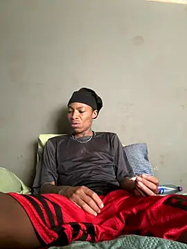 Snapshot of Tookey012 chatting on November 3, 10:41 am Tookey012 online show from November 3, 10:41 am