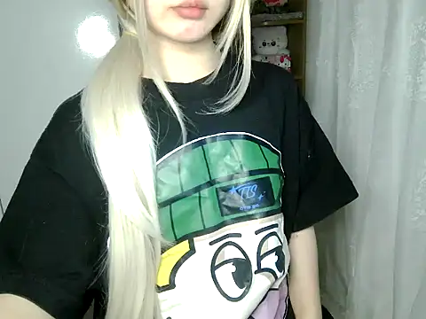 Annabelle-e online show from March 10, 4:11 pm