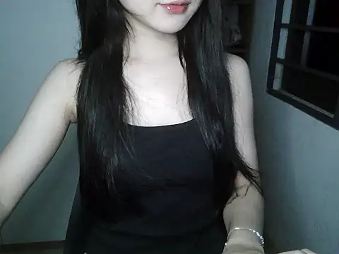 Snapshot of Annabelle-e chatting on October 1, 6:12 pm Annabelle-e online show from October 1, 6:12 pm