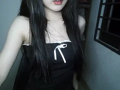 Snapshot of Annabelle-e chatting on September 11, 7:25 pm Annabelle-e online show from September 11, 7:25 pm