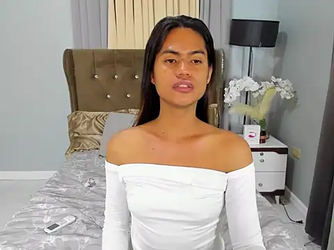 Snapshot of 1HotAsianTS chatting on October 31, 3:52 pm 1HotAsianTS online show from October 31, 3:52 pm