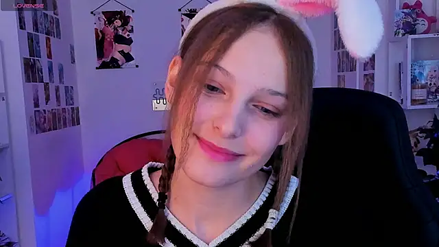 JenniferKiim online show from October 25, 2:44 am