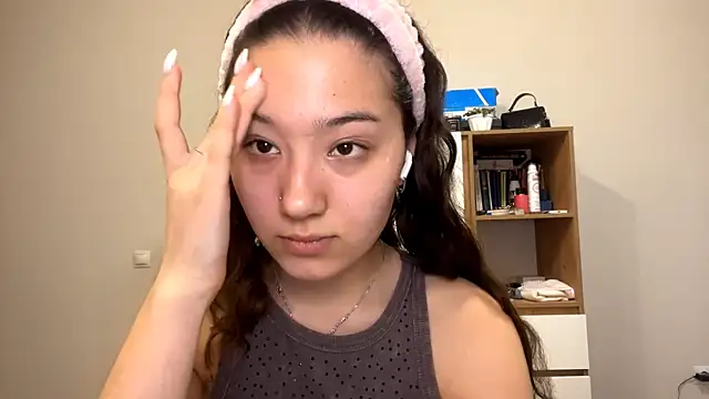 Sakuravice online show from September 28, 11:06 am