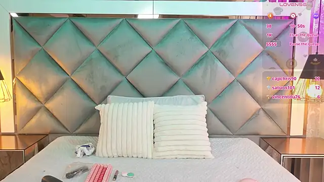 Snapshot of amy_greene chatting on October 3, 11:45 am amy greene online show from October 3, 11:45 am