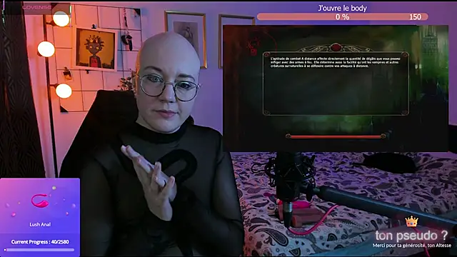 MossPrince online show from November 4, 4:55 pm