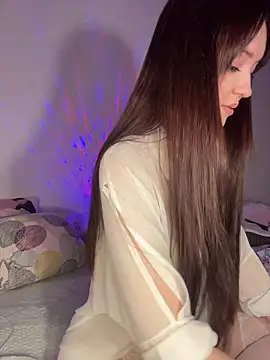 Veliora online show from March 4, 6:37 pm