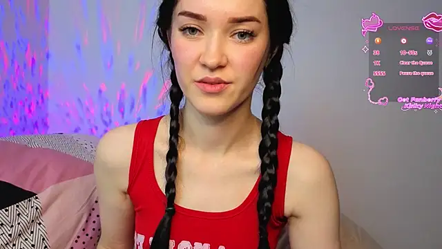 Veliora online show from December 5, 5:11 pm